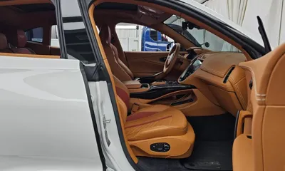 Astonmartin DBX