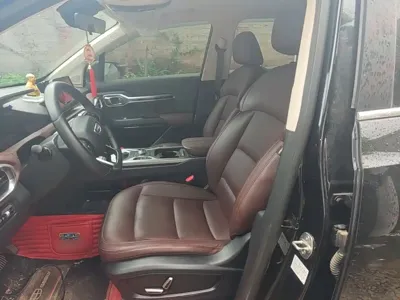 Geely Haoyue