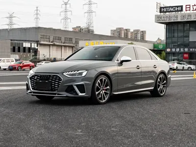 Audi S4