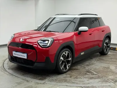 MINI Aceman
