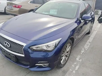 Infiniti Q50L