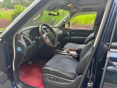 Infiniti QX80