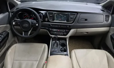 Kia Canival