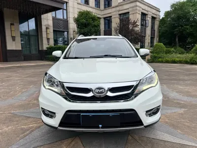 BYD S7