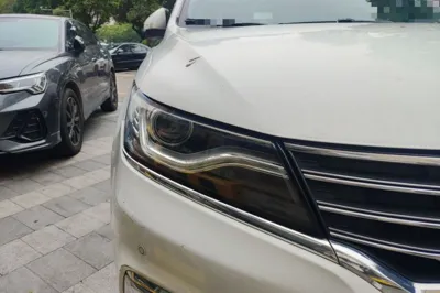Roewe RX5