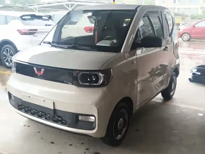 Wuling MINIEV