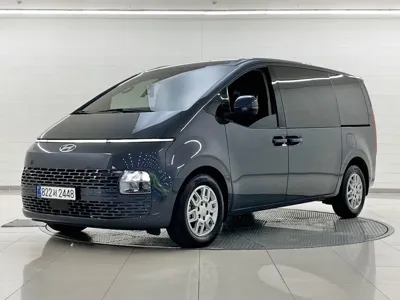 Hyundai Staria