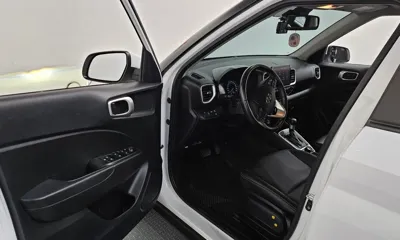 Hyundai Venue
