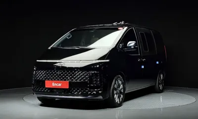 Hyundai Staria