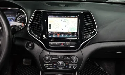 Jeep Cherokee