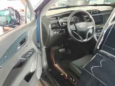 Cadillac XT6