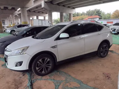 Luxgen U6 SUV