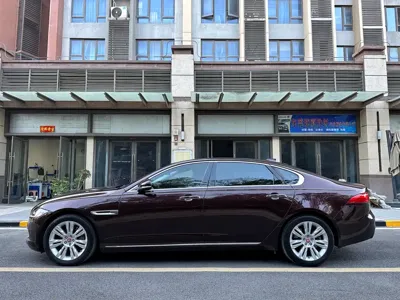Jaguar XFL
