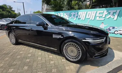 Genesis G90