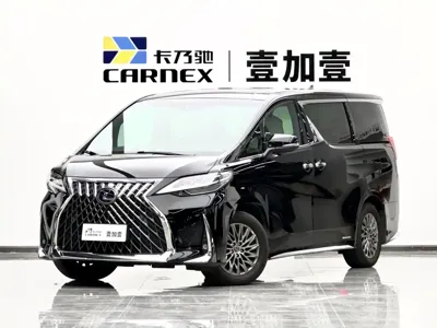 Lexus LM