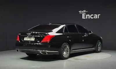 Genesis EQ900