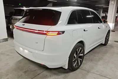 Li Auto L7