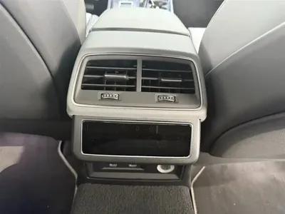Audi A7L