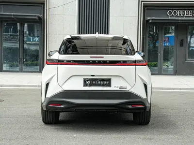 Lexus RZ