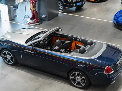 Rolls-Royce Dawn