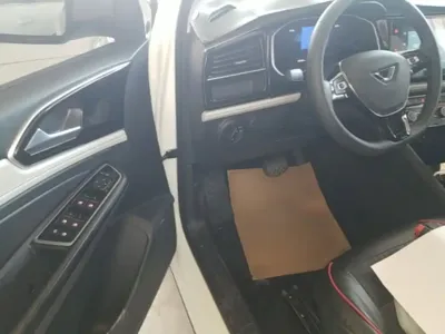 Jetta VS7