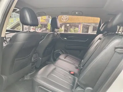 BYD MAX