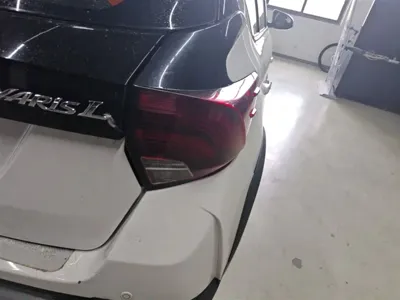 Toyota Yaris L