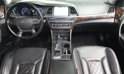 Hyundai Aslan