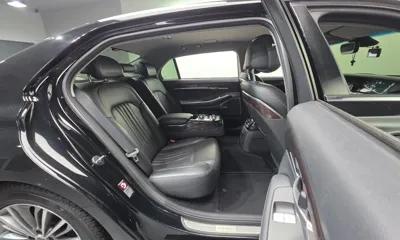 Genesis EQ900