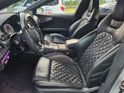 Audi S7