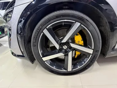 Xiaomi 小米YU7