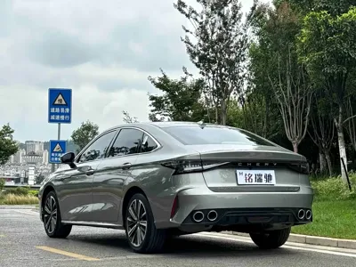 Chery Arrizo 8