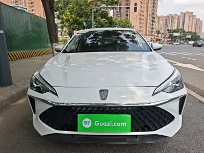 Roewe i5