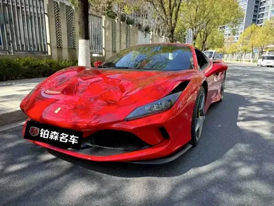 Ferrari F8