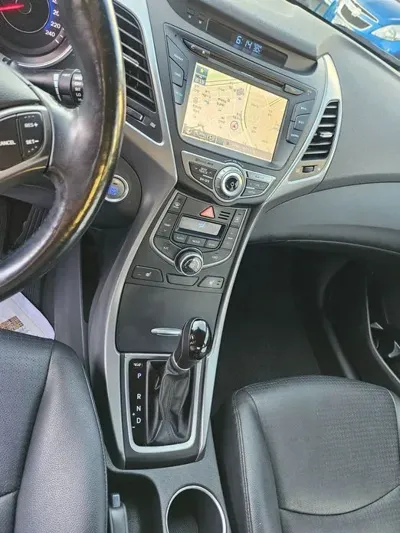 Hyundai Avante