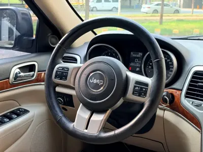 Jeep Grand Cherokee (Import)