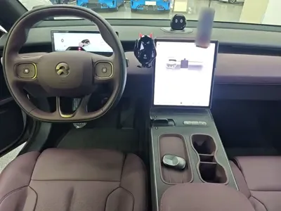 Nio ET5T