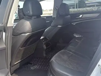 Audi A7L