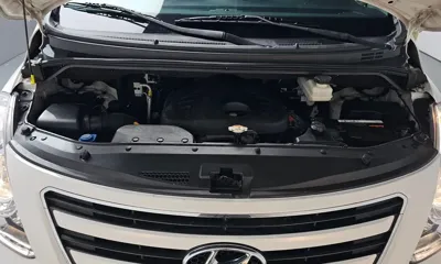 Hyundai Starex