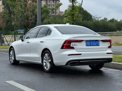 Volvo S60