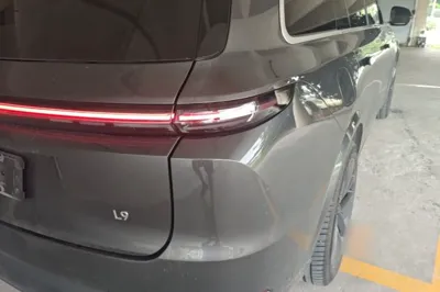 Li Auto L9