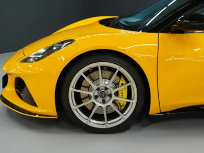 Lotus Emira