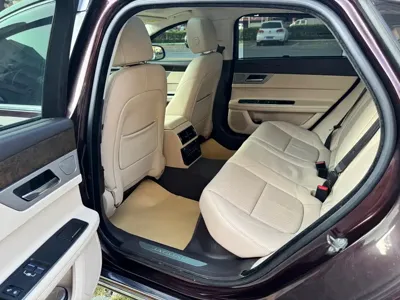 Jaguar XFL