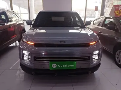 Geely ICON