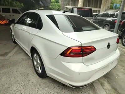 Volkswagen Lamando