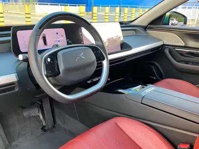 Xpeng P7