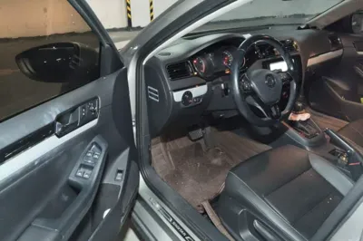 Volkswagen Sagitar