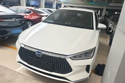 BYD e2