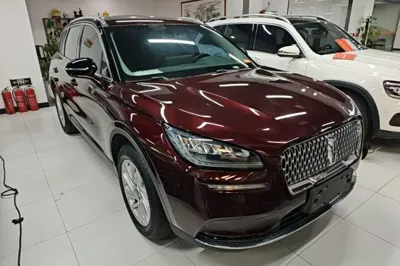Lincoln Corsair