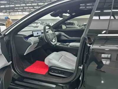Nio ET5T